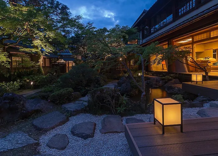 Nanzenji Sando Kikusui Kyoto