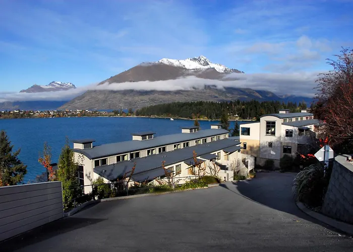 Mantra The Point Aparthotel Queenstown