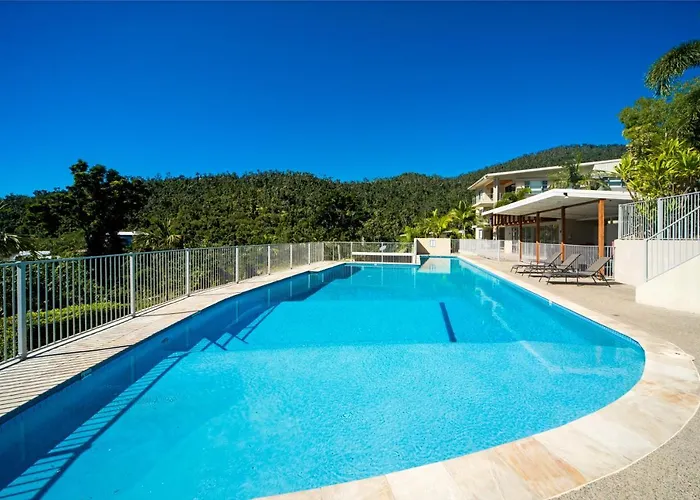 Airlie Summit Apartments Airlie Beach