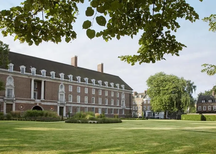 De Vere Devonport House London