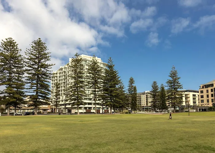 Oaks Glenelg Liberty Suites Adelaide