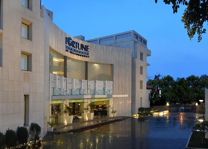 Fortune Sector 27, Noida - Member Itc Hotels' Group