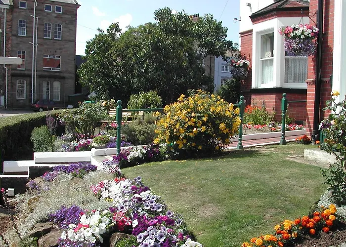 Whitehaven Guest House Whitby