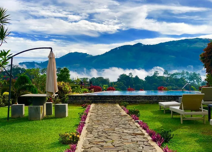 Elegant Hotel Kandy