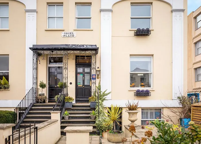 Crossways Guest House Cheltenham