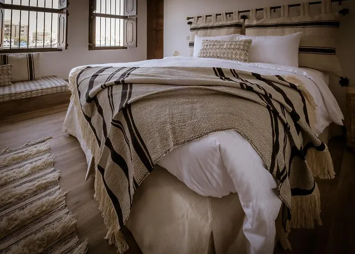 Mazmi Casa Bed & Breakfast Dubai