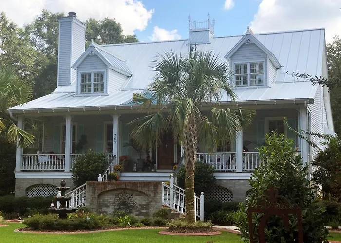 Caroline'S Bed And Breakfast Summerville