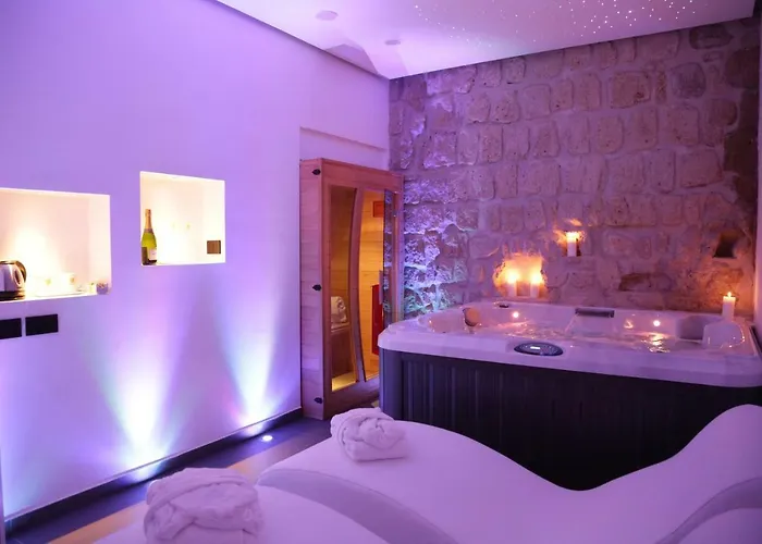 Cellamare Suite & Spa Naples