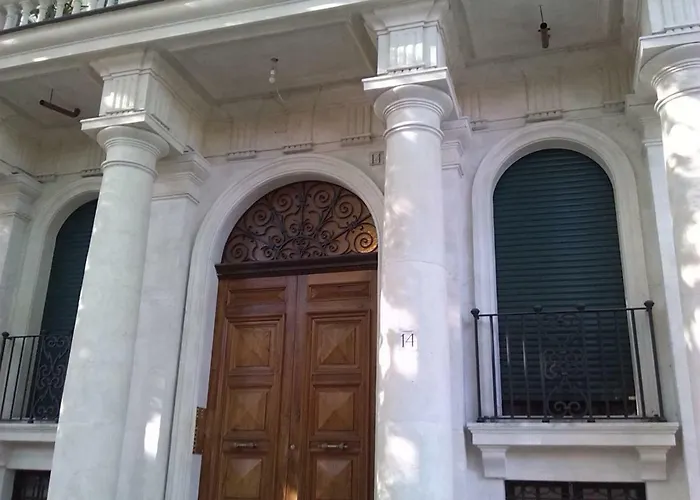 Agnes Roma Bed & Breakfast