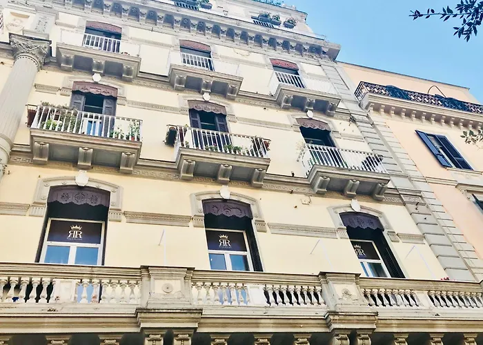 Royal Rooms Luxury Suite Naples