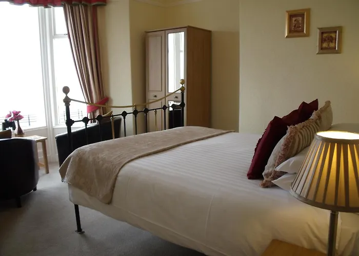 Britannia Guest House Llandudno