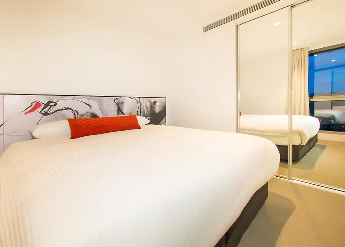 Collections 42 Balston Aparthotel Melbourne