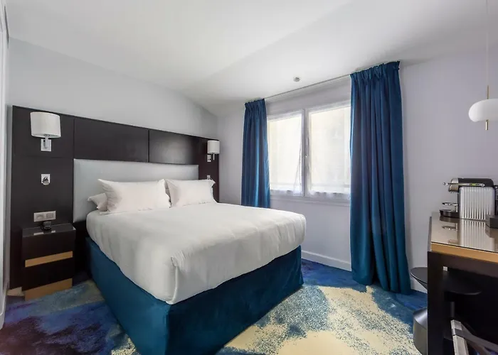 Logis Hotel 15 Montparnasse Paris