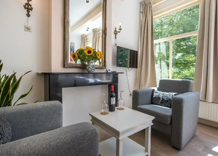 The Blue Stairs Hotel Amsterdam