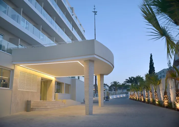Sunrise Gardens Aparthotel Protaras