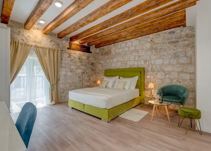 Princ Heritage Rooms Split