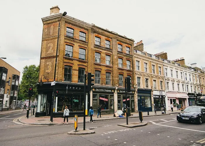 D8 - Shoreditch London