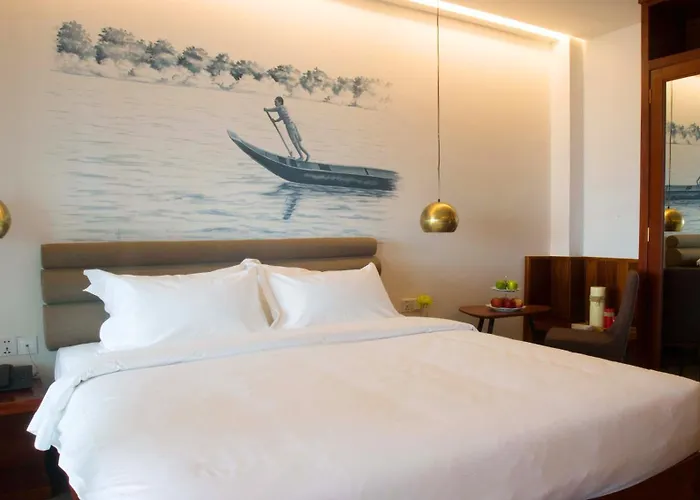 Almond Hotel Bassac River Phnom Penh