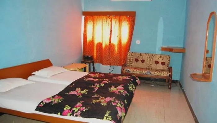 Hotel Yogi Lodge Khajuraho