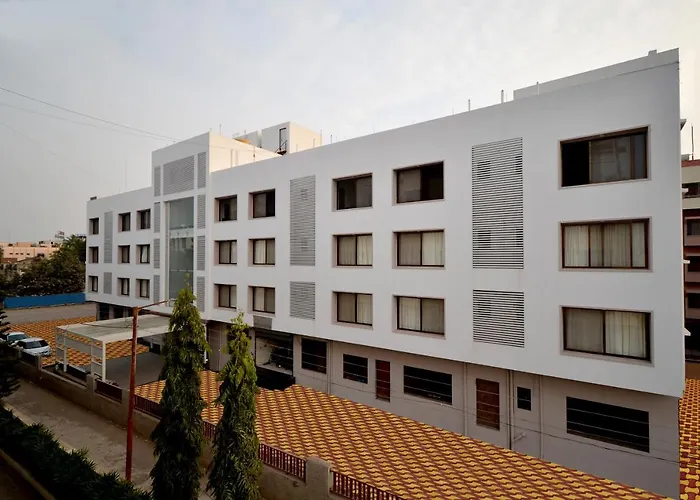 Hotel Dwarka Park Shirdi