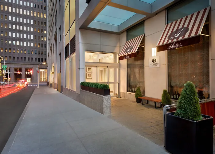 Doubletree By Hilton New York Downtown Hotel