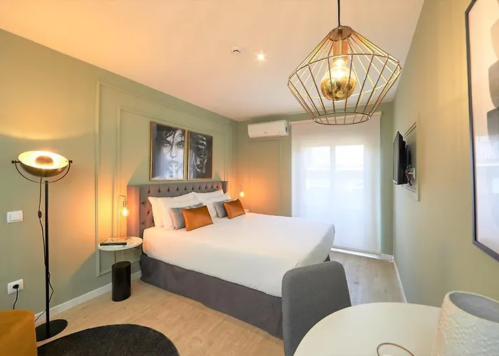 L&H La Latina Selection Aparthotel Madrid