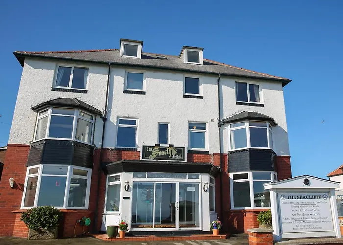 The Seacliffe - Whitby Hotel
